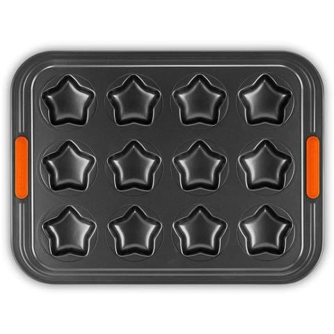 Le Creuset - Toughened Non-Stick 12 Cup Star Tray 1 Le Creuset - Toughened Non-Stick 12 Cup Star Tray