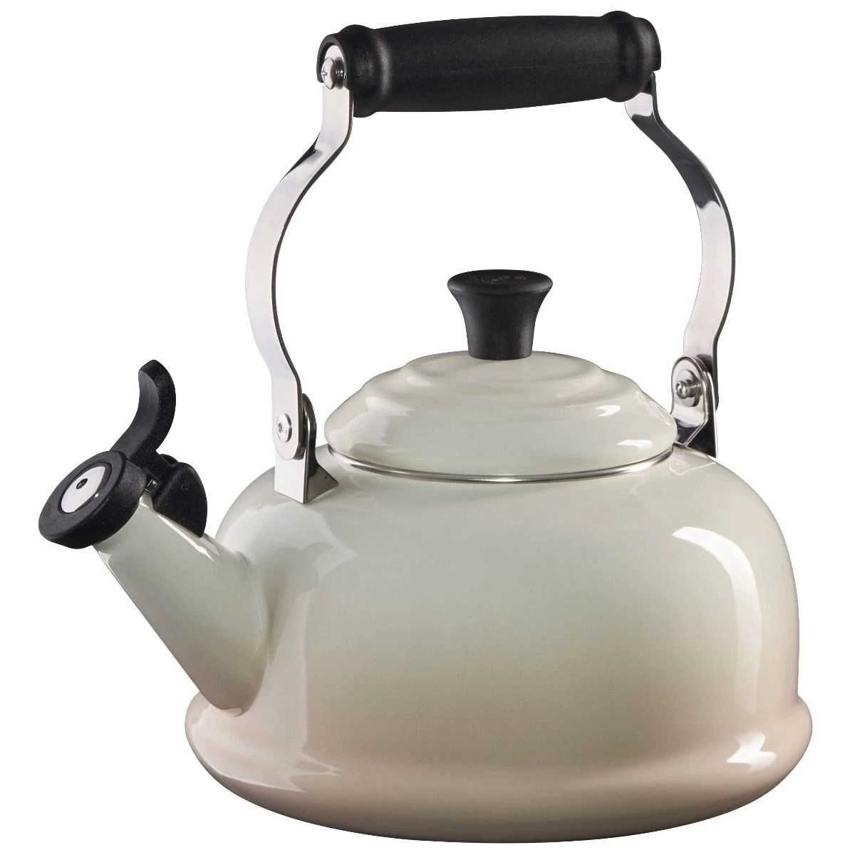 Le Creuset 1.7 Qt. Classic Whistling Kettle | Meringue White