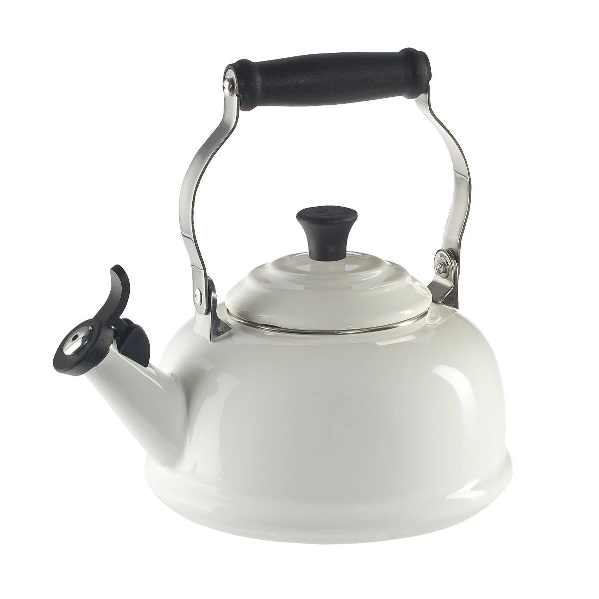 Le Creuset 1.7 Qt. Classic Whistling Kettle | White 1 Le Creuset 1.7 Qt. Classic Whistling Kettle | White